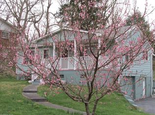 52 Raleigh Rd, Asheville, NC 28803