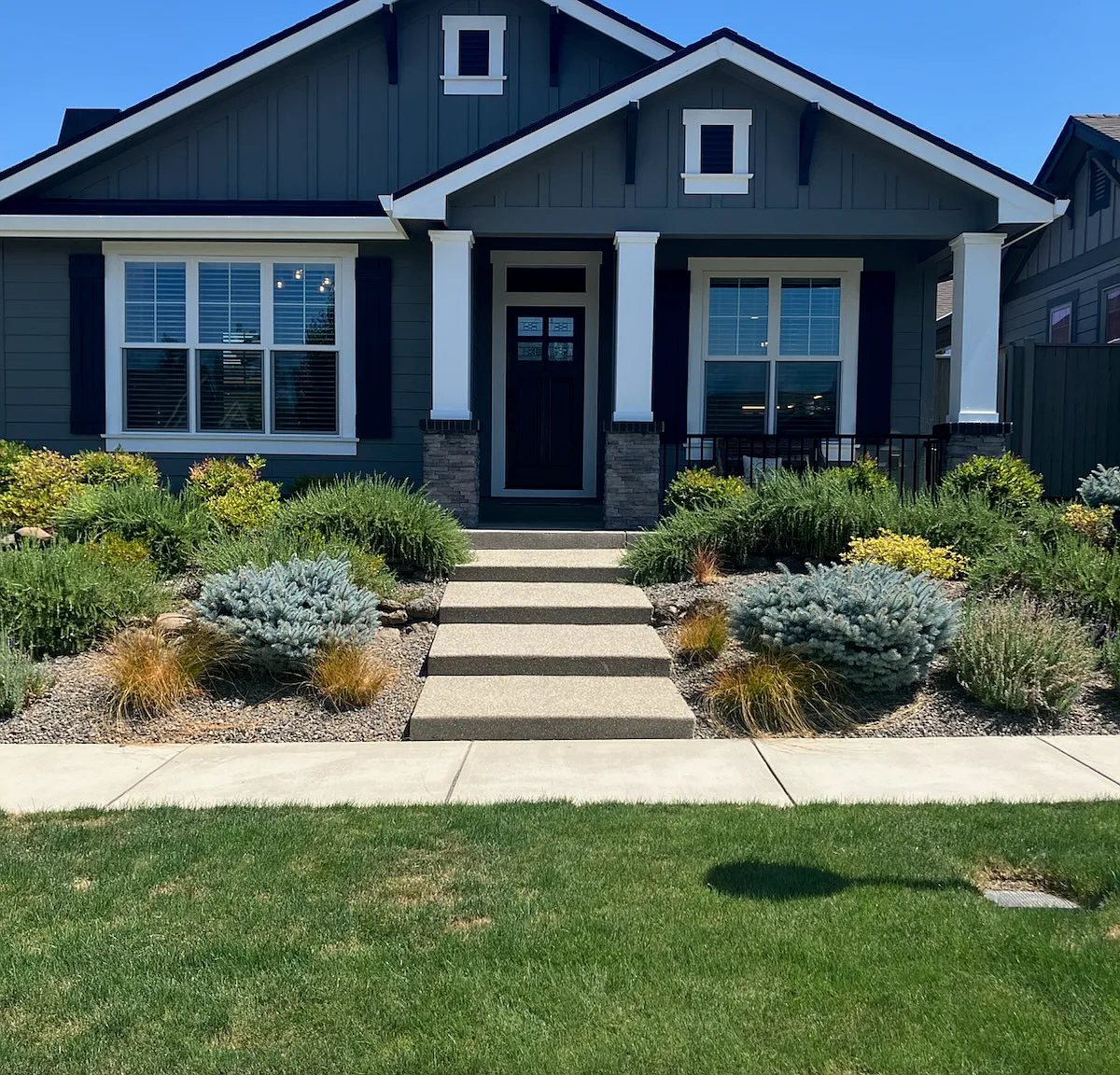 3 bed, 1577 sqft, $2,300 — Photo 1
