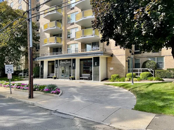 1 Strawberry Hill Court APT 4B, Stamford, CT 06902
