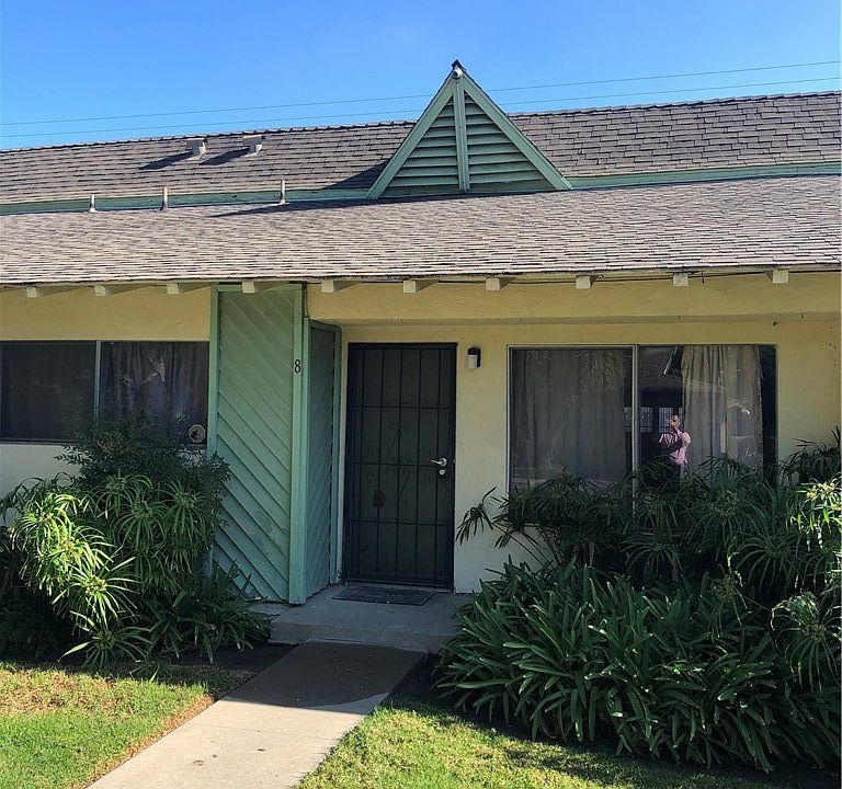 2nd image of 15712 Pasadena Ave APT 8