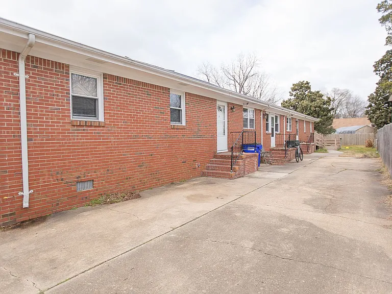 9275 Hickory St — Photo 28