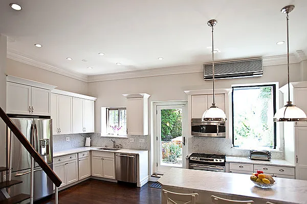 Sold by Arena Real Estate | media 13