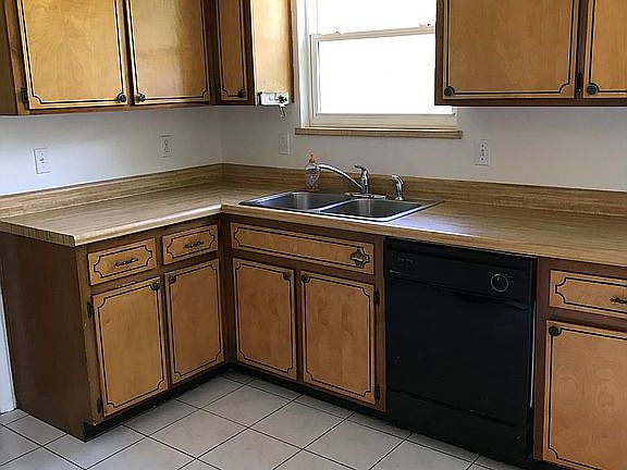 4th image of 7003 Mount Vernon Cir
