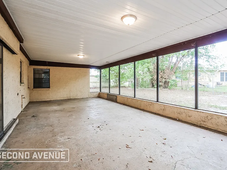 8262 Norbert St — Photo 16