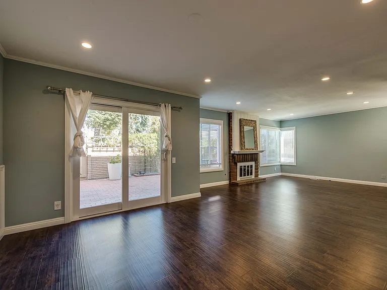 17030 Mount Lilita Ct — Photo 20