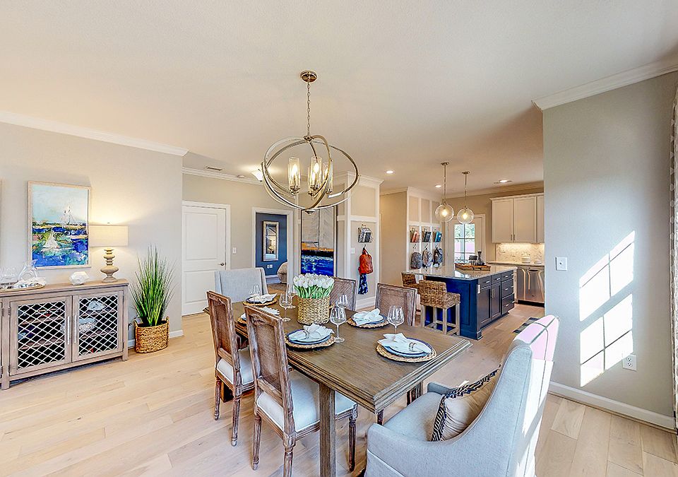 The Ashburne Plan, Manor Homes at Hickory Manor, Chesapeake, VA 23322