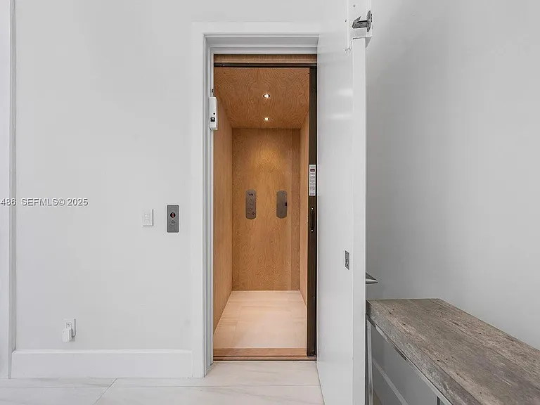 3912 Island Estates Dr — Photo 24