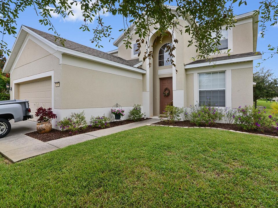 1st image of 575 Hernando Pl