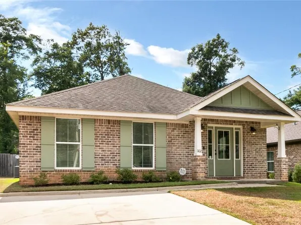 1102 Pinemont Dr, Mobile, AL 36609