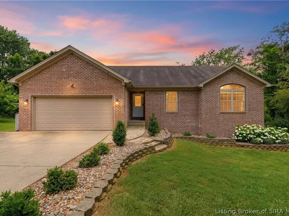 8425 Locust Drive, Charlestown, IN 47111