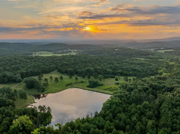 12050 Council Bluff Rd, Belgrade, MO 63622