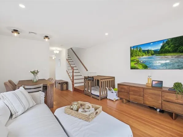 23 Knoll View, Ossining, NY 10562