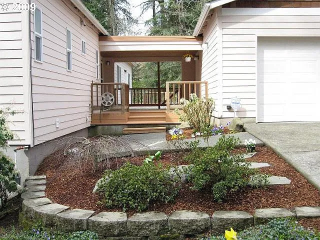 3833 Elmran Dr photo 1