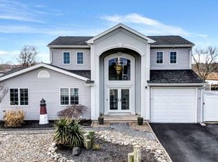 707 Roanoke Dr, Forked River, NJ 08731