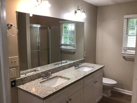 5th image of 1310 Greenfield Way