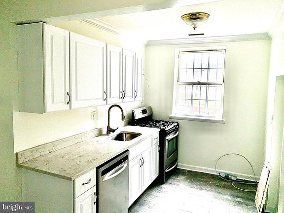 4th image of 4508 B St SE APT 4