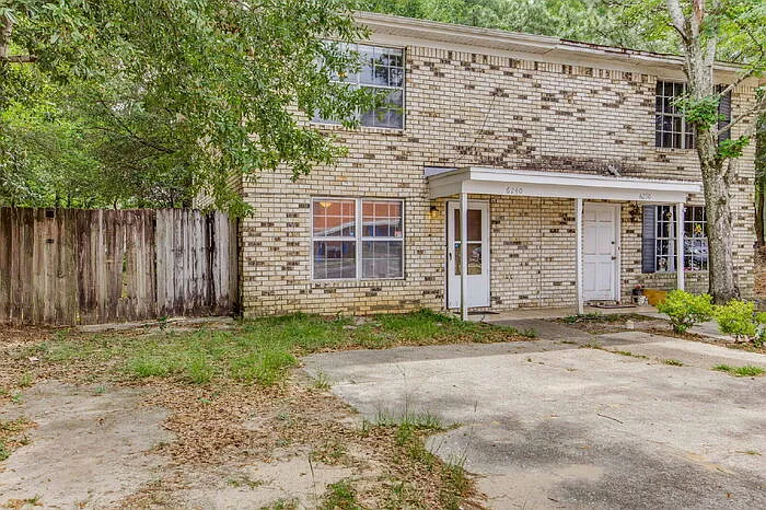 6240 Lanier Dr — Photo 2