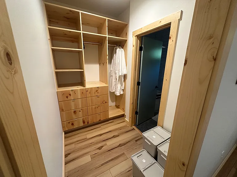 Closet