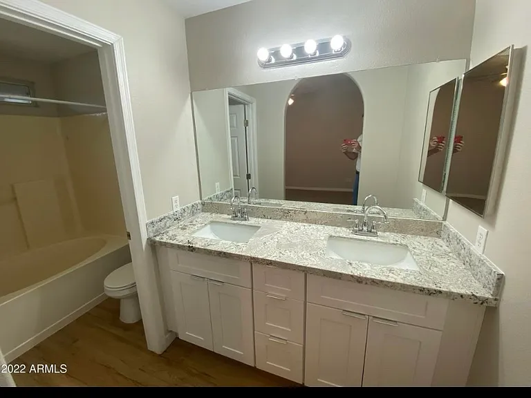 10101 N 91st Ave #117 — Photo 7