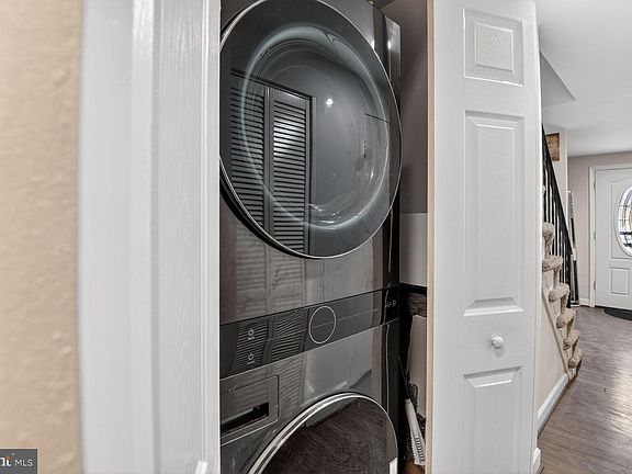 5th image of 8110 Sheriff Rd