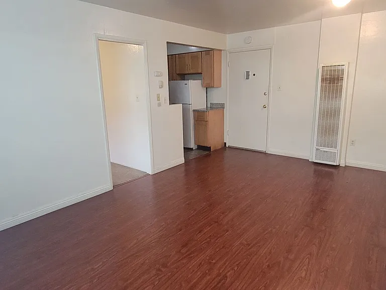 1932 Haste St #1 — Photo 3