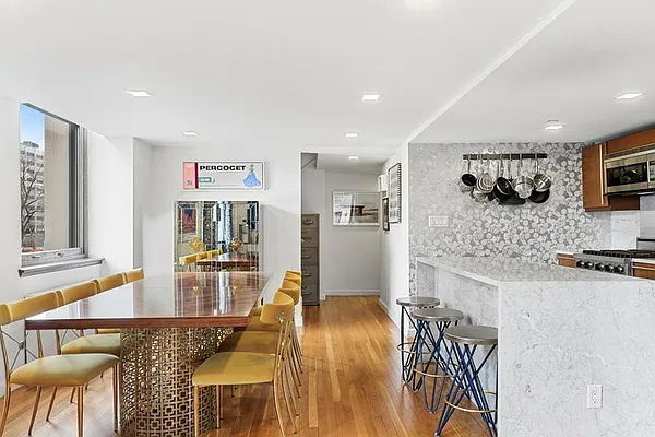 Sold by Douglas Elliman | media 20