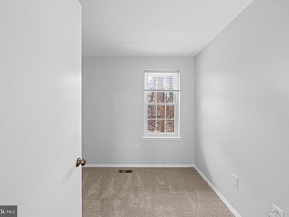 4th image of 3720 Ferrara Dr #5