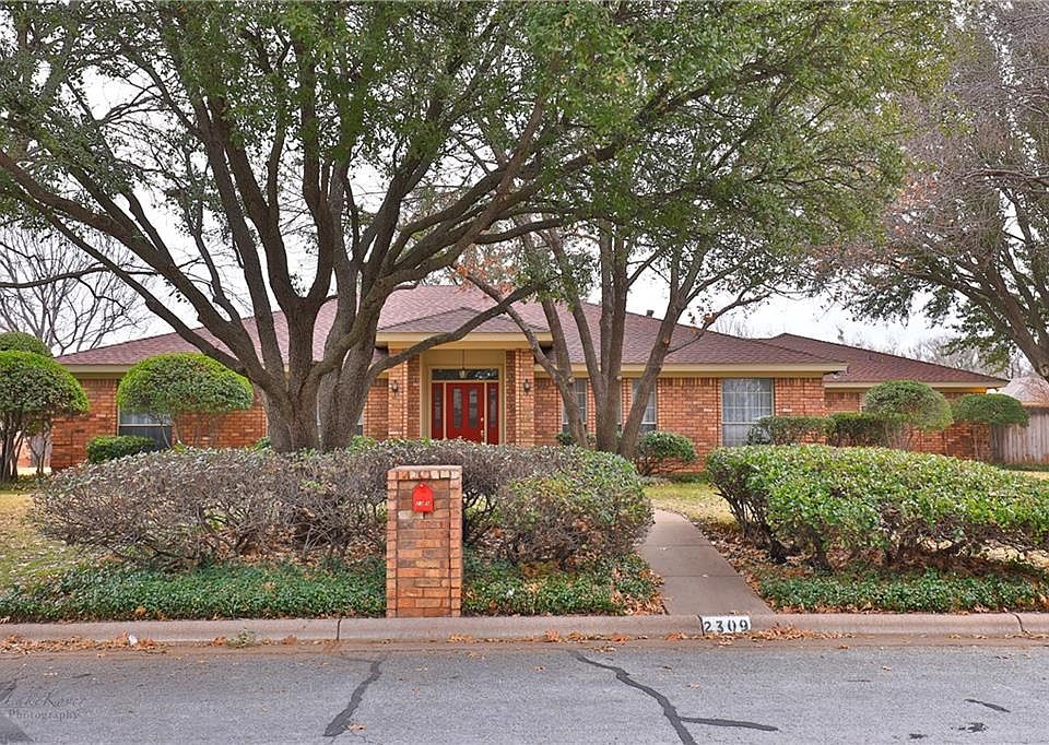 1st image of 2309 Crestline Dr