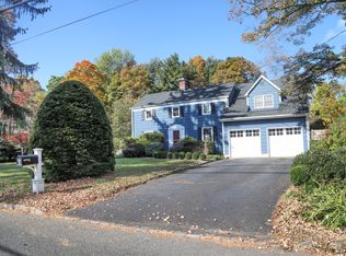42 Madisonville Rd, Basking Ridge, NJ 07920