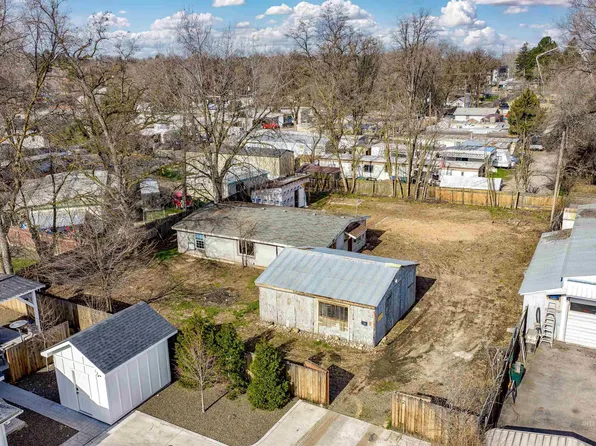 312 E 44th St, Garden City, ID 83714