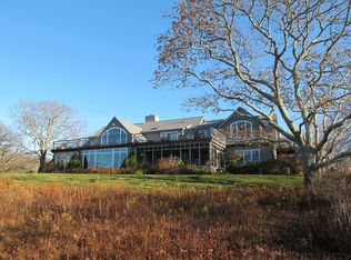 28 Loon Ln, Chilmark, MA 02535