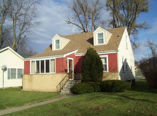 425 S Mazon St, Coal City, IL 60416
