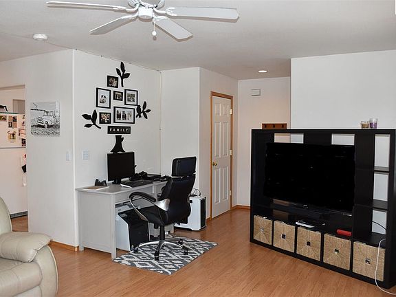 2nd image of 1151 E Elderberry Cir