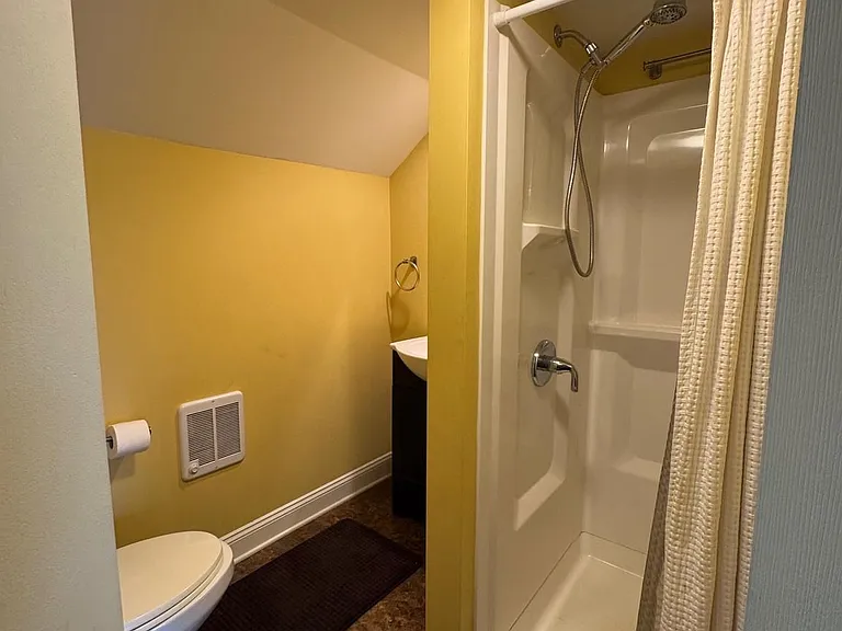 234 S Ann St — Photo 19