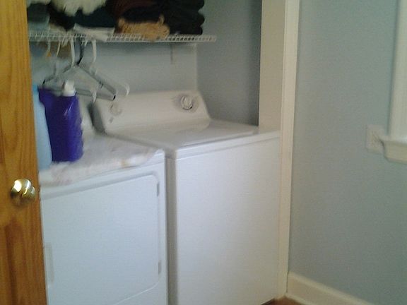 Laundry unit