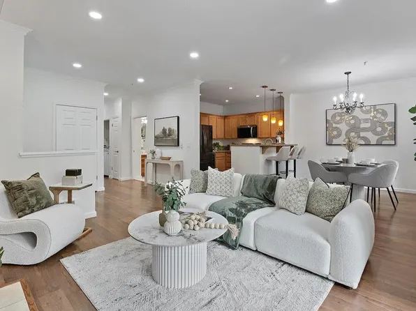 250 Santa Fe Ter APT 128, Sunnyvale, CA 94085