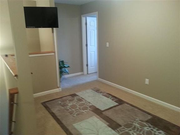 4th image of 3938 Rushgrove Dr