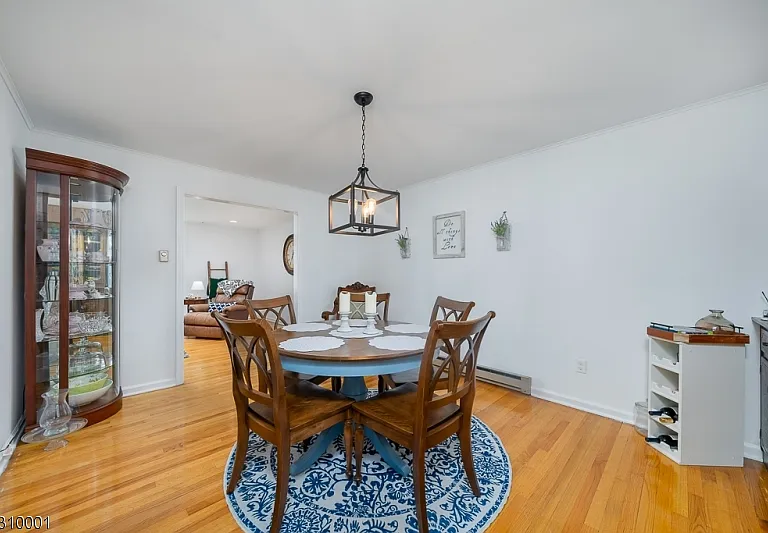 69 Woodland Rd — Photo 15
