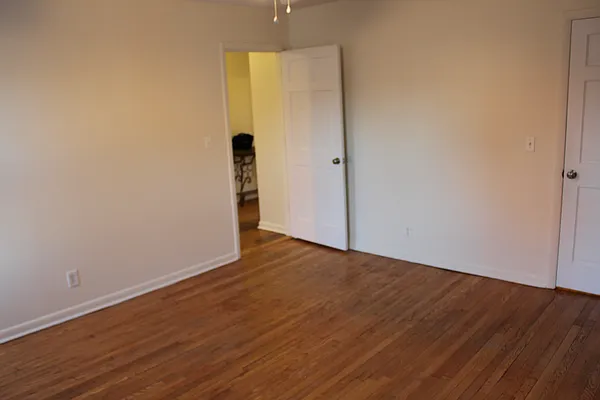 Rented by Block & Lot Real Estate | media 43