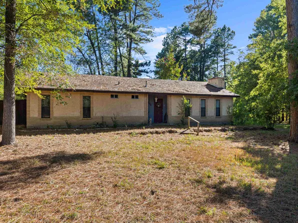 206 Maple St, Gilmer, TX 75644