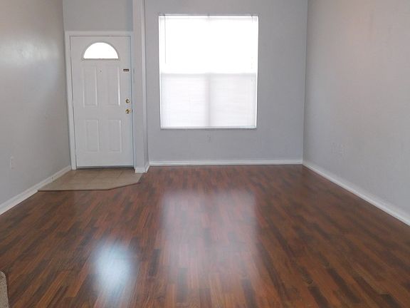 3rd image of 3920 SW 20th Ave APT 1302