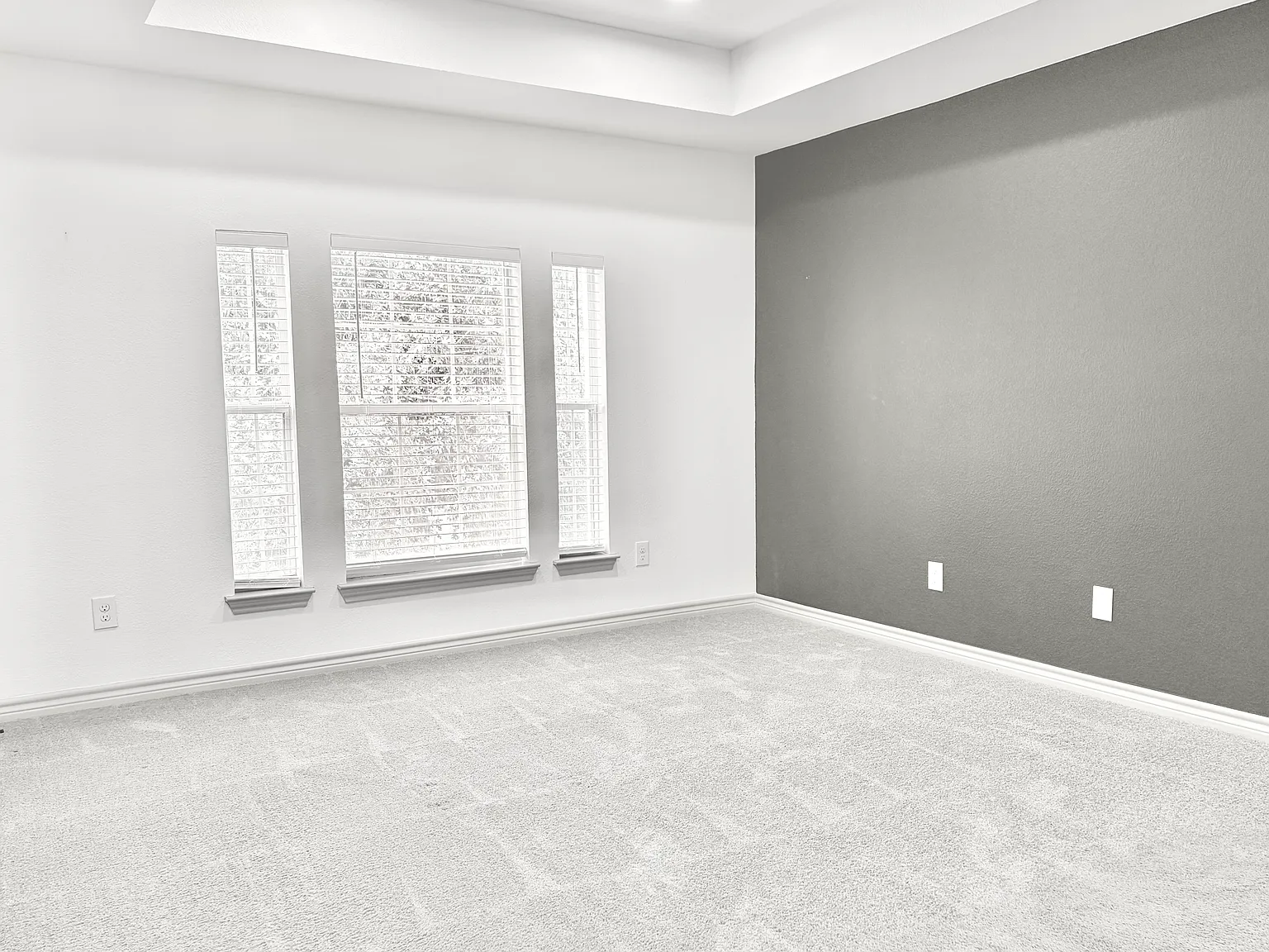 3 bed, 1611 sqft, $2,650 — Photo 2
