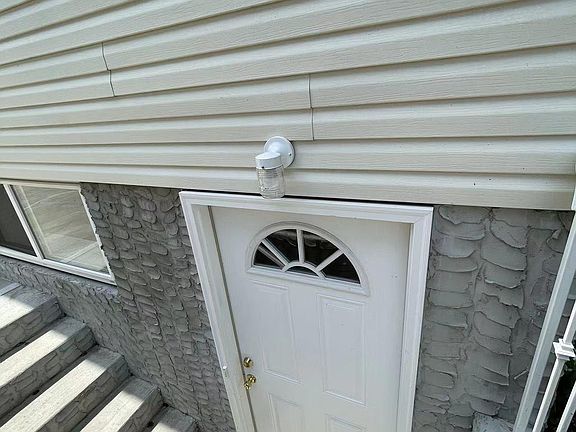 3rd image of 207 Mason Blvd #B