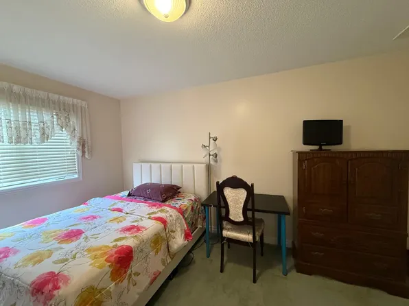 (undisclosed Address), Brampton, ON L6P 0Z2