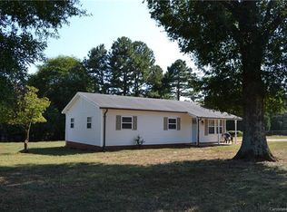 1133 Dorset Ln, Iron Station, NC 28092