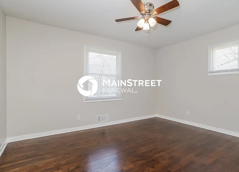 7128 Robinson St — Photo 9