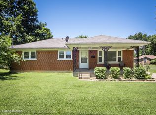 4116 Alana Dr, Shively, KY 40216