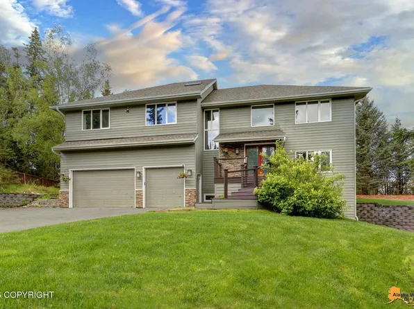 6151 Alpine Woods Dr, Anchorage, AK 99516