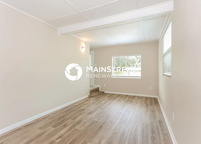 7806 Delaroche Dr — Photo 10