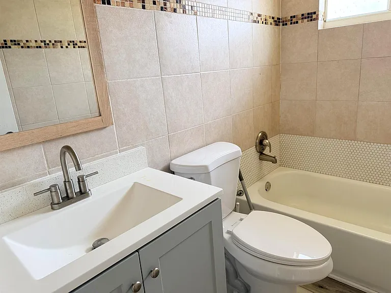 12420 Peconic Ct #12424 — Photo 14